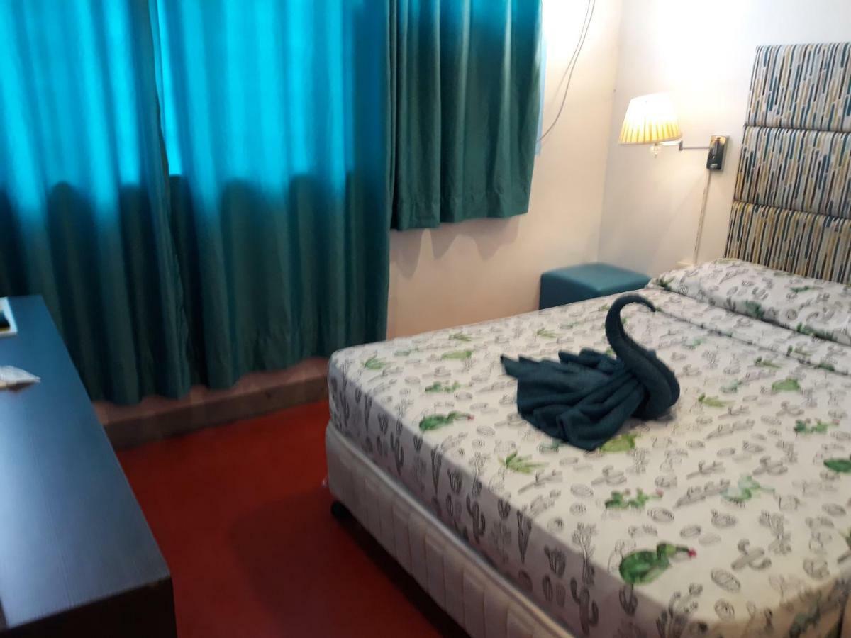 Naps & Maps Hostel Cebu Kültér fotó